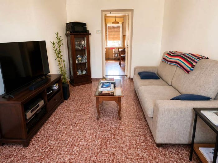 Casa con 6 locali in vendita in Via Brigata Valtellina, Centro, Ronchi dei Legionari