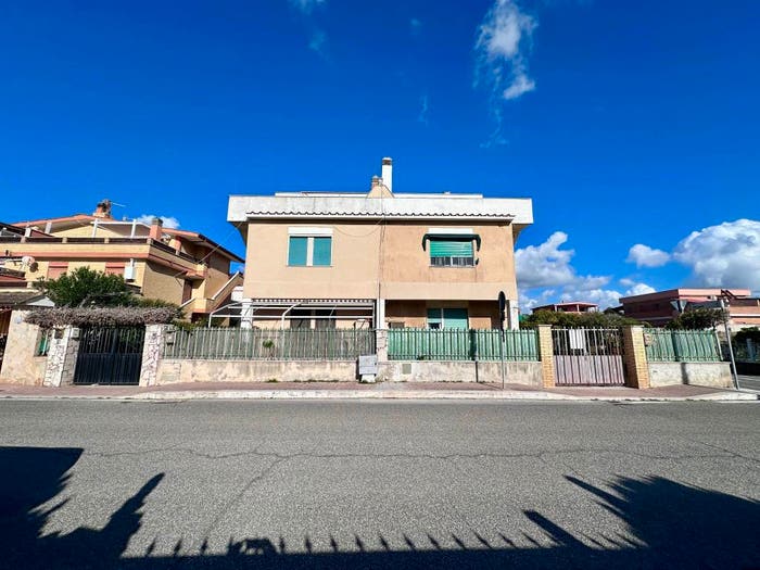 Appartamento bilocale in vendita in Via Dorgali, Passo Oscuro, Fiumicino