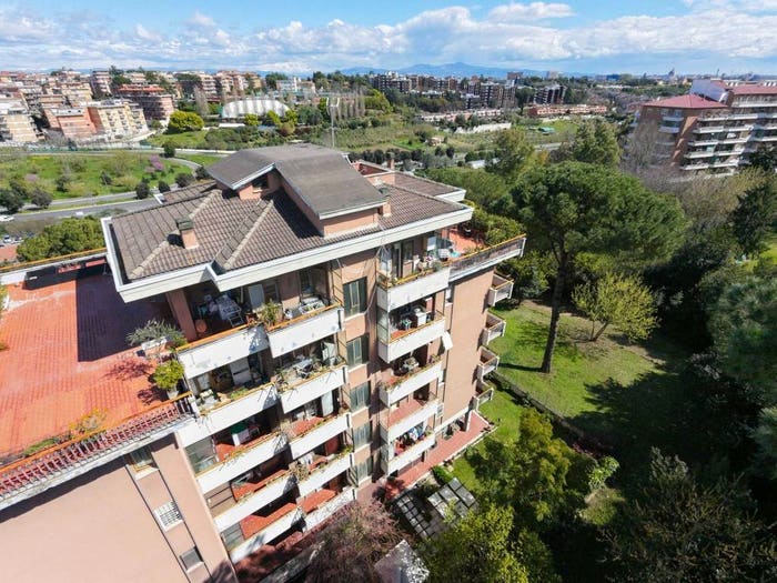 Appartamento quadrilocale in vendita in Viale Isacco Newton, Colli Portuensi Casaletto, Roma