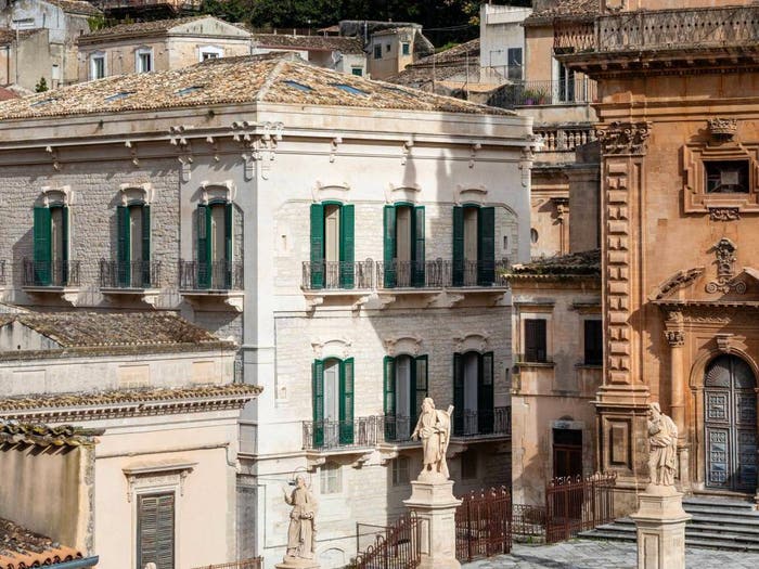 Casa con 6 locali in vendita in Corso Giuseppe Garibaldi, Modica Alta, Modica