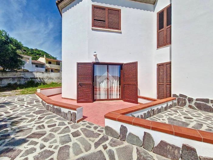 Appartamento trilocale in vendita in Via Vaccileddi, Vaccileddi, Loiri Porto San Paolo