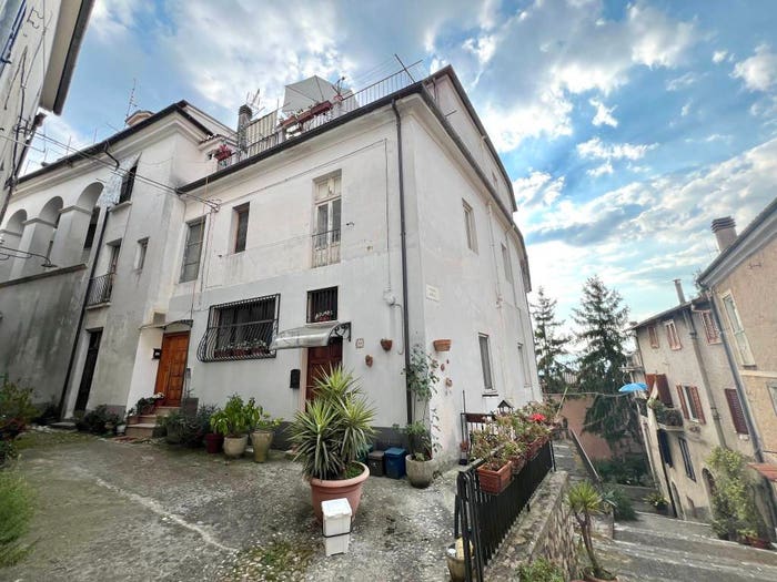 Appartamento trilocale in vendita in Via Preposto, Centro, Atina