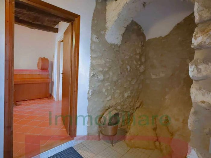 Appartamento quadrilocale in vendita in Via Porterina No Number, Centro, Castro dei Volsci