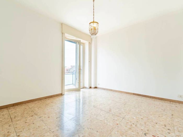 Appartamento trilocale in vendita in Via Francesco Guerrazzi, San Giuseppe, Monza