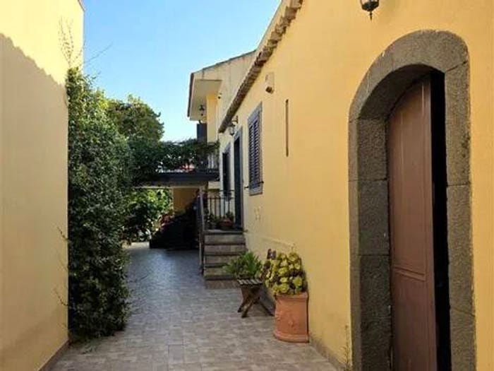 Casa con 5 locali in vendita in Via Dei Paoli, Sant'Alfio