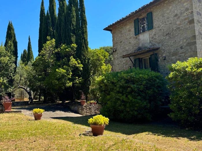 Casa quadrilocale in vendita in Via Vernazzano Basso, Tuoro sul Trasimeno