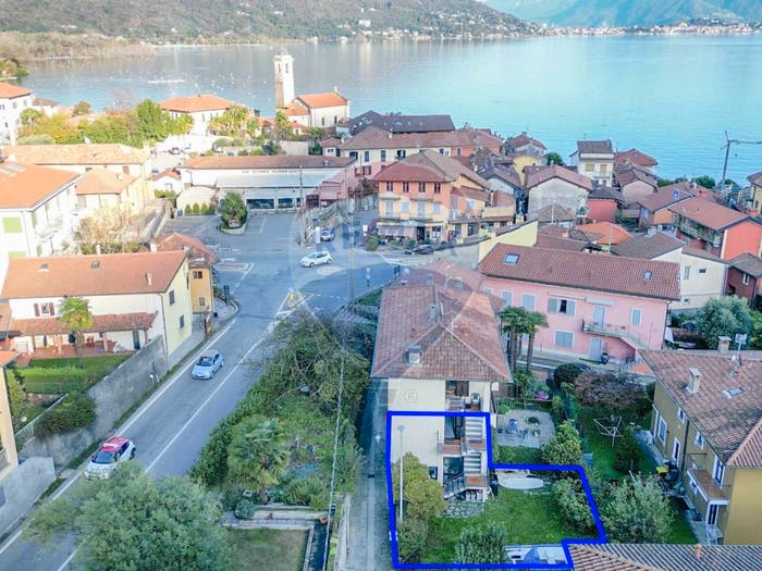 Appartamento trilocale in vendita in Via Mameli, Feriolo, Baveno