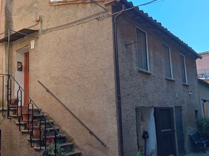 Appartamento trilocale in vendita in Via Ortensia, Castel del Piano Pila, Perugia