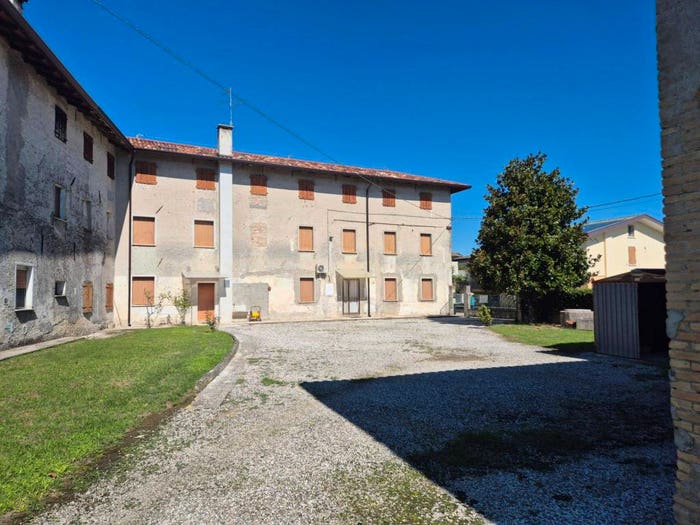 Casa con 5 locali in vendita in Via Santa Marizza, San Martino, Codroipo