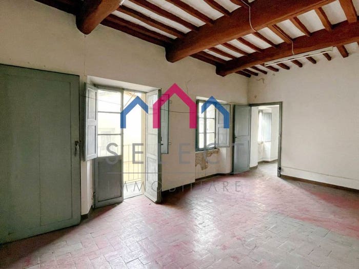 Appartamento con 5 locali in vendita in Centro, Borgo a Mozzano