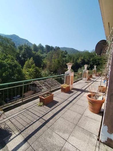 Casa trilocale in vendita in Via Francesco Mignone, San Desiderio, Genova
