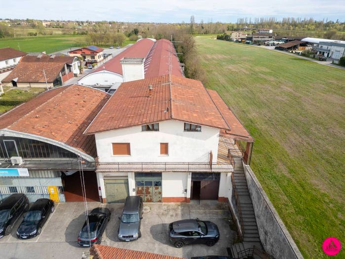 Appartamento trilocale in vendita in Via Ponte di Sotto, Centro, Brugnera