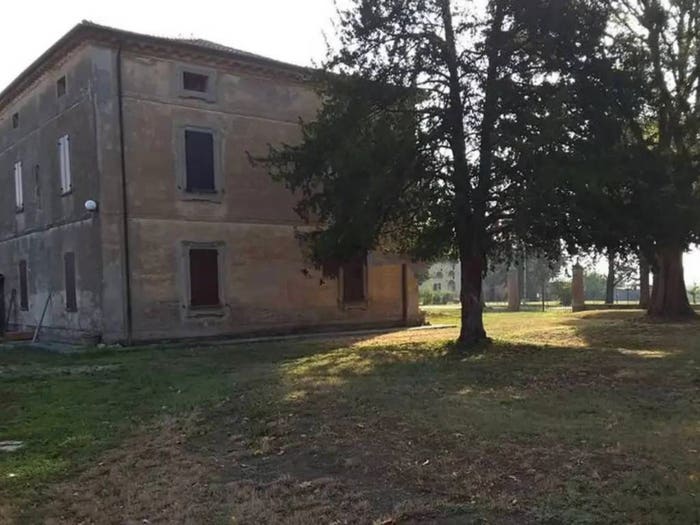 Casa con 6 locali in vendita in Via Coronella, Chiesanuova, Conselice