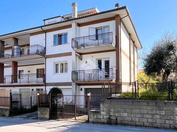 Appartamento con 5 locali in vendita in Via Cesare Fagiani, Centro, Lanciano