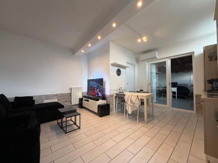 Appartamento monolocale in vendita in Stradone Sant'Anastasio, Villaggio Giornalisti Poggio, Anzio