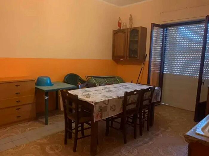 Appartamento trilocale in vendita in Via Umberto Terracini, Cariati