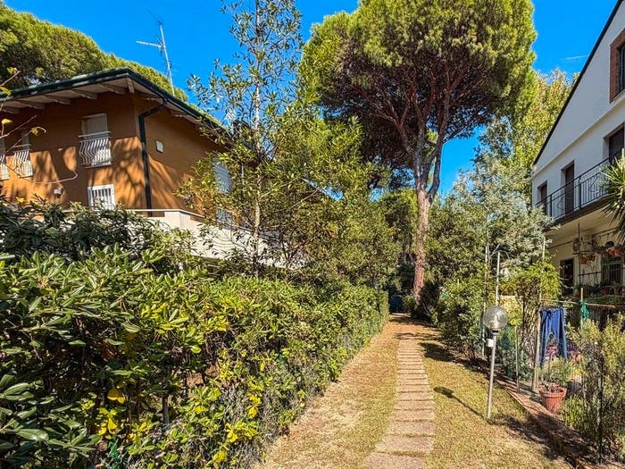 Casa con 6 locali in vendita in viale delle Acacie, Porto Corsini Marina Romea, Ravenna