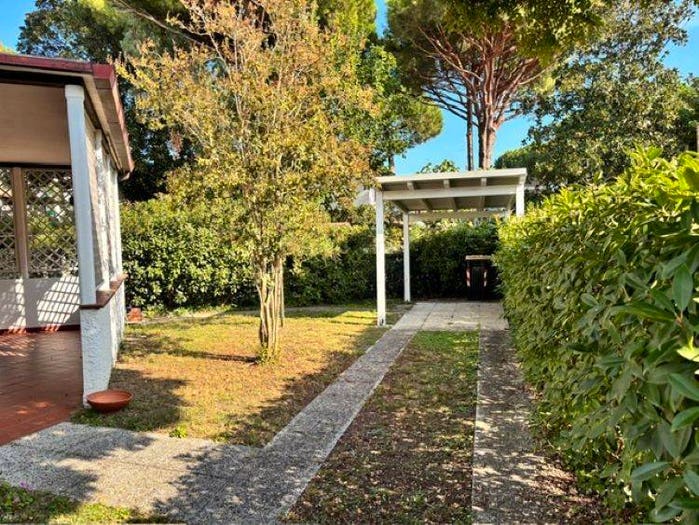 Casa trilocale in vendita in Viale Sudan, Lido delle Nazioni, Comacchio