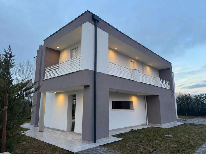 Casa con 5 locali in vendita in Via Amerigo Vespucci, Centro, Abano Terme