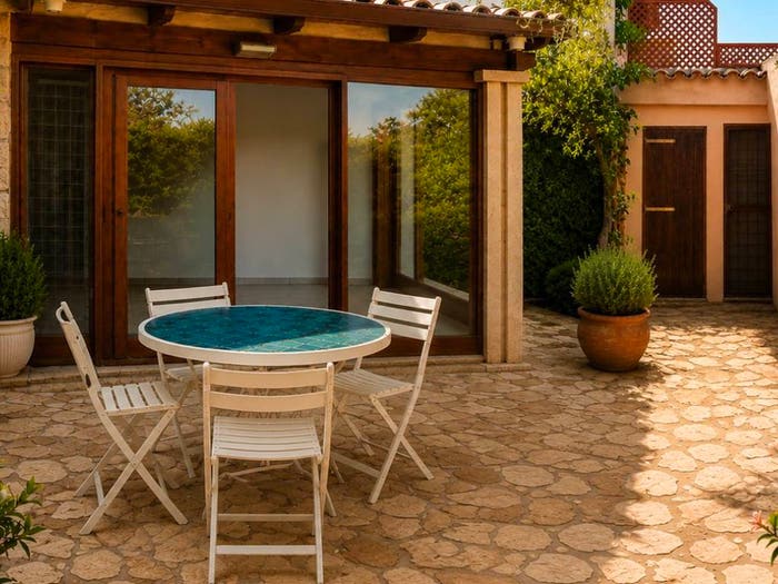 Appartamento trilocale in vendita in Via Punta Nuraghe, Porto Rotondo, Olbia