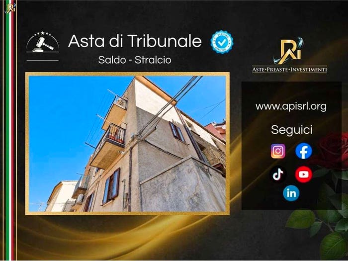 Appartamento quadrilocale in vendita in Via Fontana, Liscia