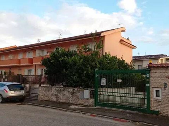 Casa quadrilocale in vendita in Via Delle Agavi, Mondragone
