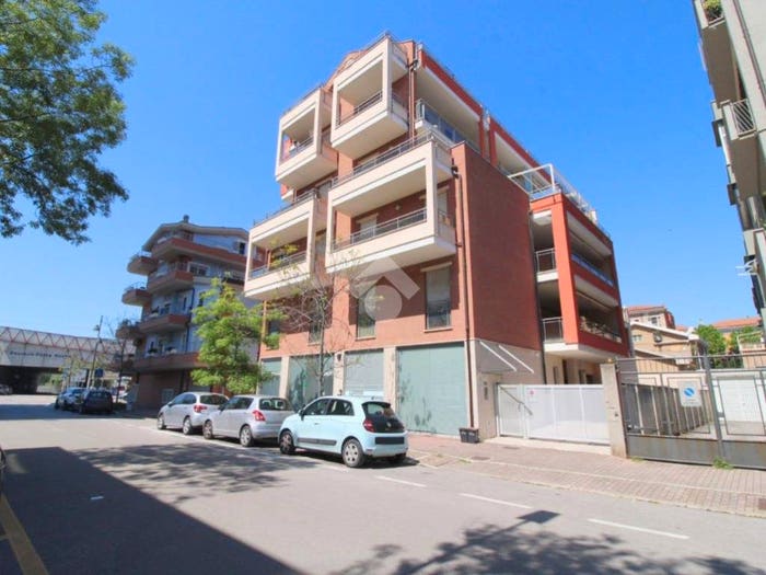 Appartamento quadrilocale in vendita in Via Italica, Porta Nuova, Pescara