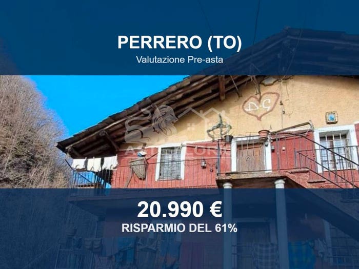 Appartamento con 6 locali in vendita in Località Sagne snc, Perrero