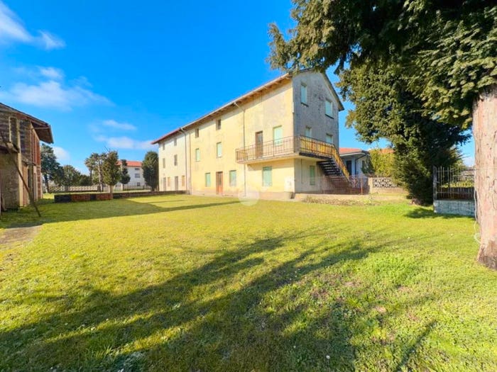 Casa trilocale in vendita in Via Ronchis, Centro, Castions di Strada