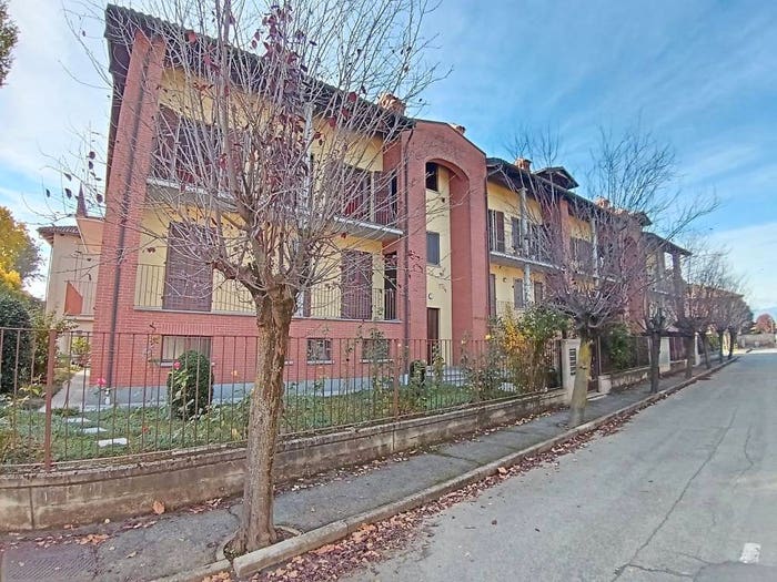 Appartamento quadrilocale in vendita in Via Monviso, Monasterolo di Savigliano