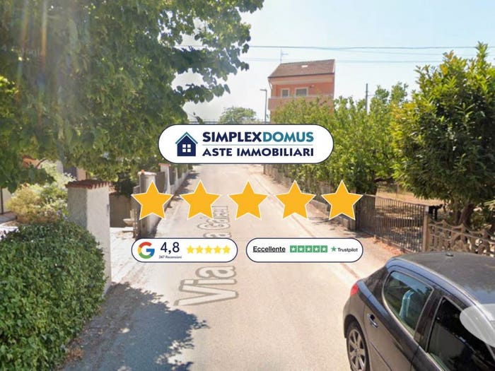 Appartamento con 5 locali in vendita in Via Fara, Torre de' Passeri