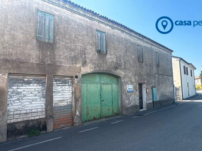 Casa con 5 locali in vendita in Via Assisi, Centro, Solesino