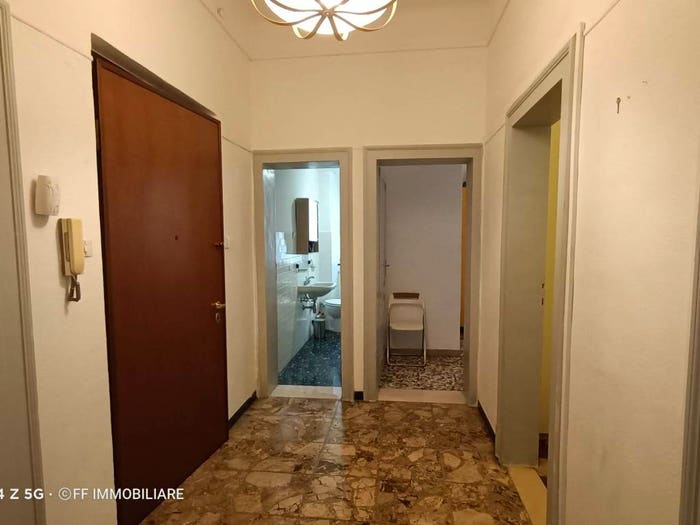 Appartamento trilocale in vendita in Via Carlo Maratta, Adriatico, Ancona
