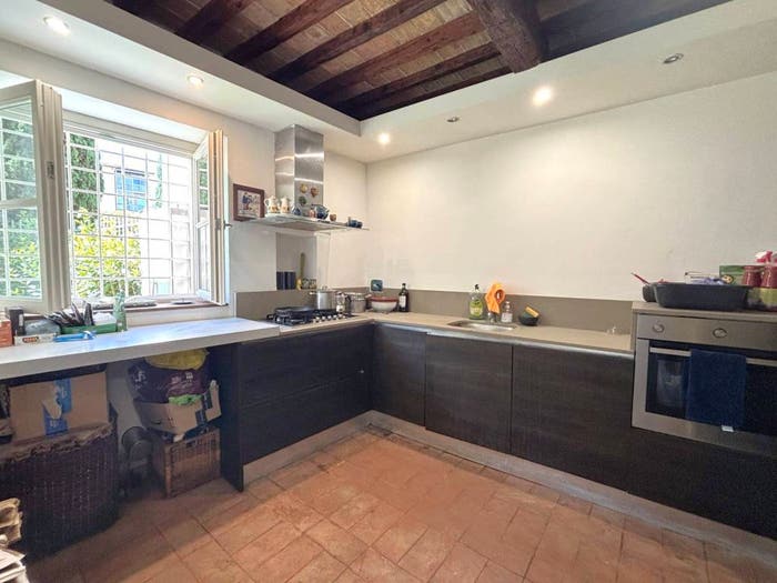 Casa trilocale in vendita in Viale Giovanni Verga, Coverciano, Firenze
