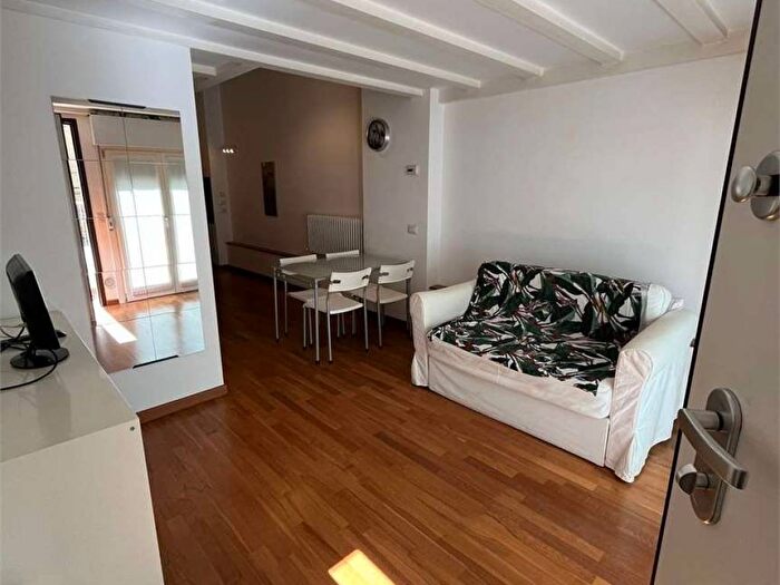 Appartamento bilocale in vendita in via indipendenza, Cardeto, Ancona