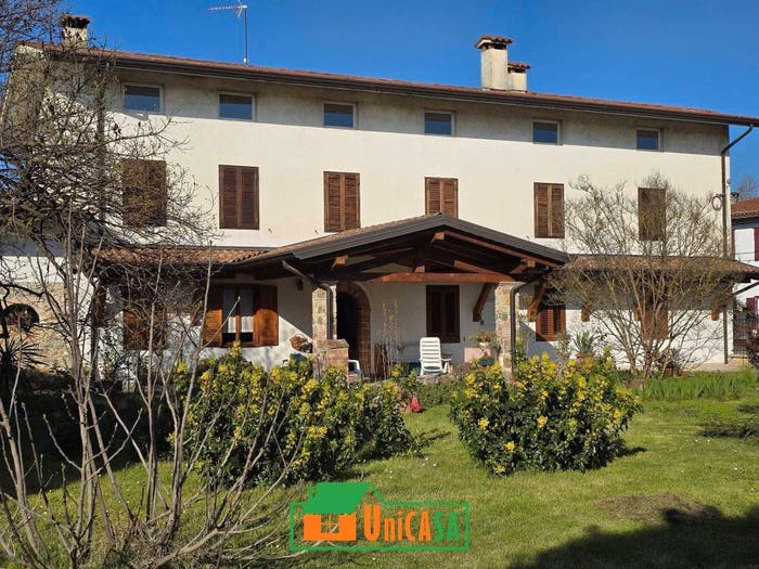 Casa con 6 locali in vendita in Via Trieste, San Valentino, Fiumicello Villa Vicentina