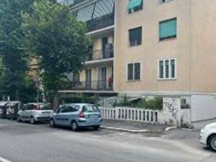 Appartamento bilocale in vendita in Viale delle Medaglie d'Oro, Medaglie d'Oro, Roma