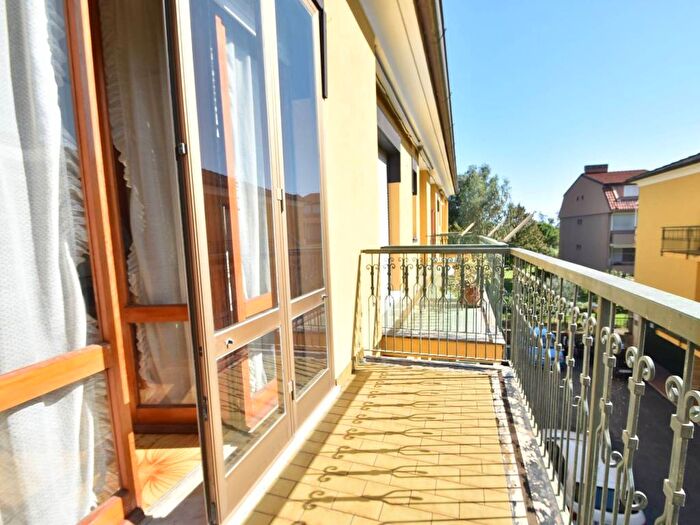 Appartamento bilocale in vendita in Viale Silvio Amico, Centro, Loano