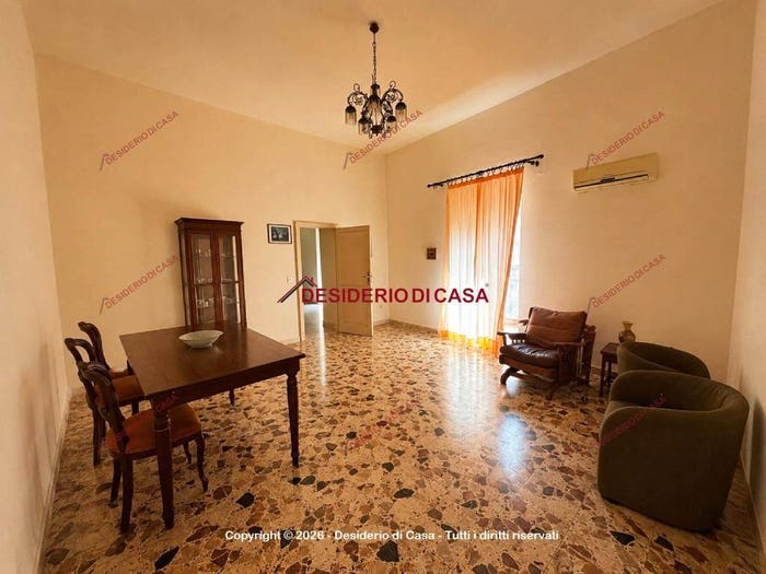 Appartamento trilocale in vendita in Via Settembre, Centro, Patti