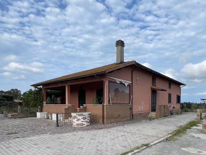 Casa con 5 locali in vendita in La Principina, Grosseto