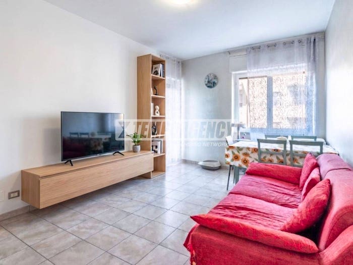 Appartamento bilocale in vendita in Via MONVISO, Centro, Garbagnate Milanese