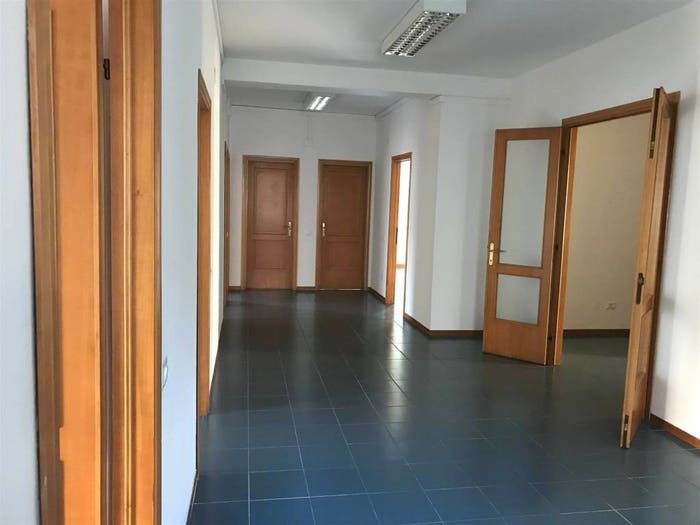 Appartamento con 6 locali in vendita in Cecina Centro, Cecina
