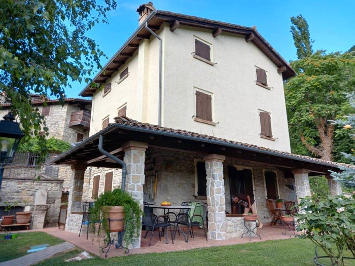 Casa con 6 locali in vendita in Guiglia