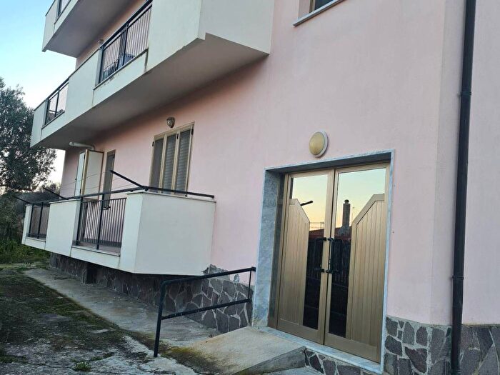 Appartamento quadrilocale in vendita in Viale dei Conti Falluc, Santa Maria, Catanzaro