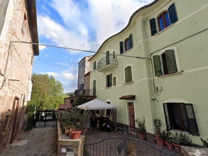 Appartamento con 5 locali in vendita in Via Romana, Staggia, Poggibonsi
