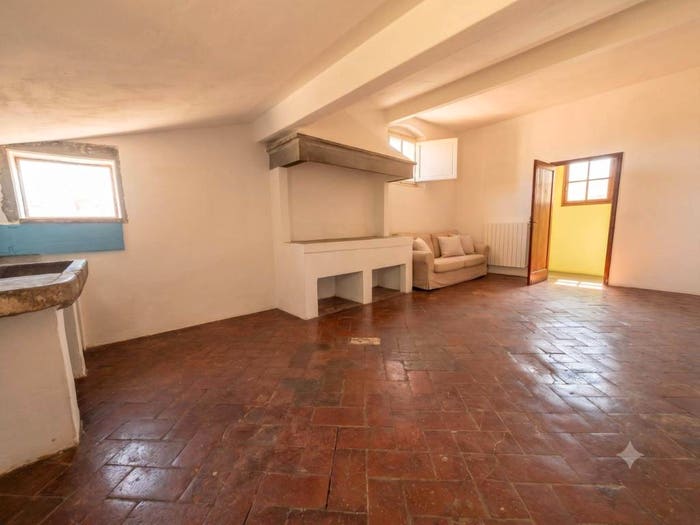Appartamento quadrilocale in vendita in Piazza Santo Spirito, Santo Spirito, Firenze