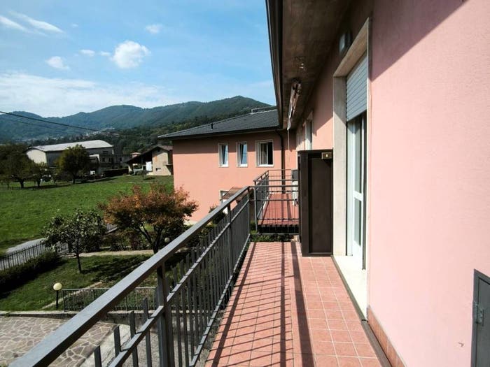 Appartamento quadrilocale in vendita in Brione, Monasterolo del Castello