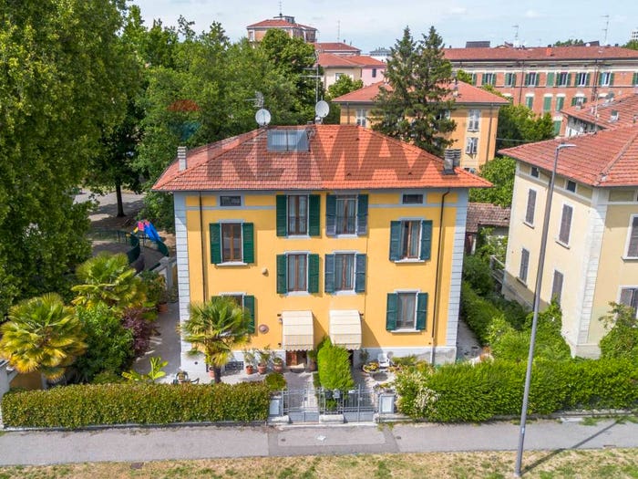 Casa con 6 locali in vendita in IV Novembre, Centro, Fidenza
