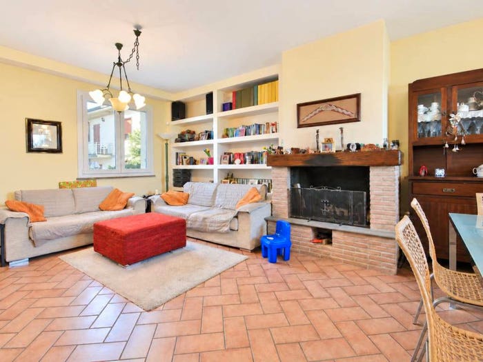 Casa con 6 locali in vendita in Viale Guglielmo Marconi, San Miniato Basso, San Miniato