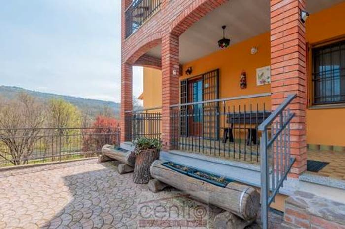 Appartamento quadrilocale in vendita in Via Vaina di Sopra, Gaggio Montano